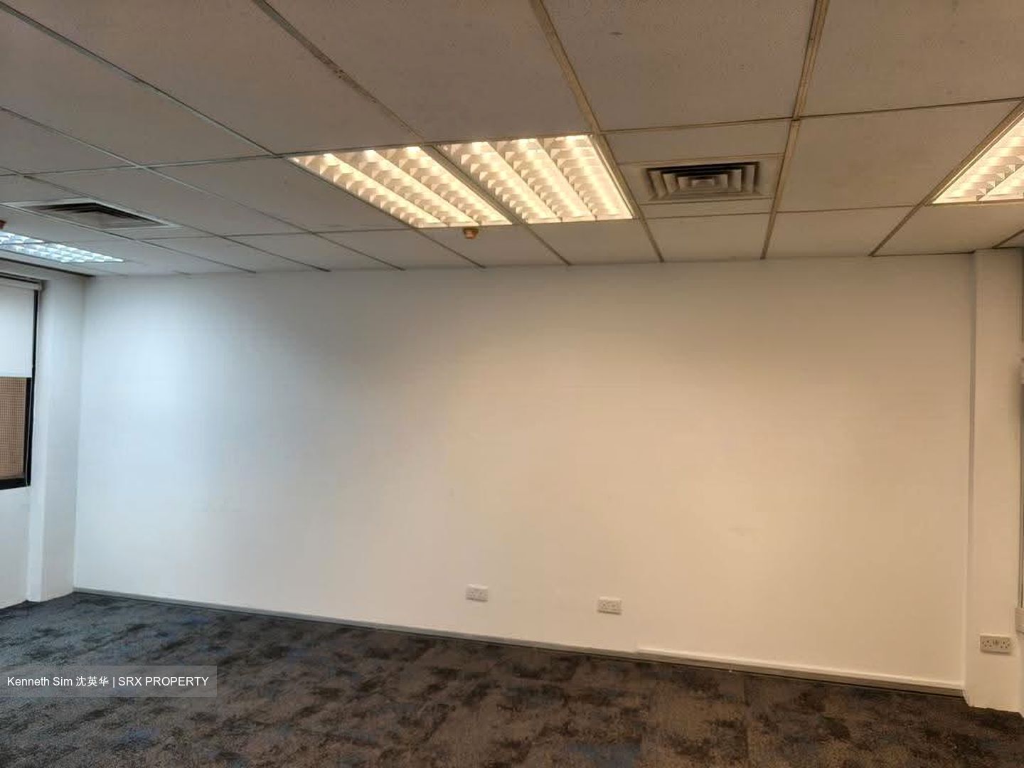 Tong Eng Building (D1), Office #635878301
